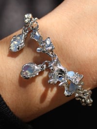 Image 4 of About the moon - Bracelet