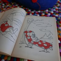 Image 6 of vintage coloring book - TOM & JERRY