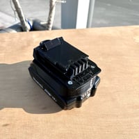 Image 4 of Black And Decker Adapter To DeWalt/Aprkside/Makita Battery 