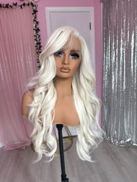 Image 3 of Tori free part wig 