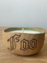 Image 2 of Trans Foo Candle (2)