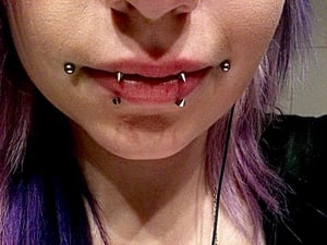 DAHLIA BITES PIERCING SERVICES