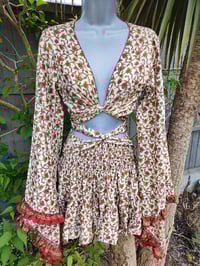 Image 1 of Stevie Co ord set -i can buy myself Flowers 