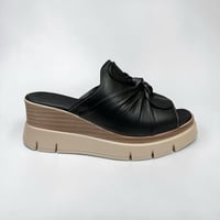 Image 1 of ROAMERS VERONICA BLACK