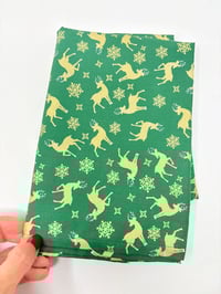 Image 2 of Chemin de Table de Noël vert cerfs dorés