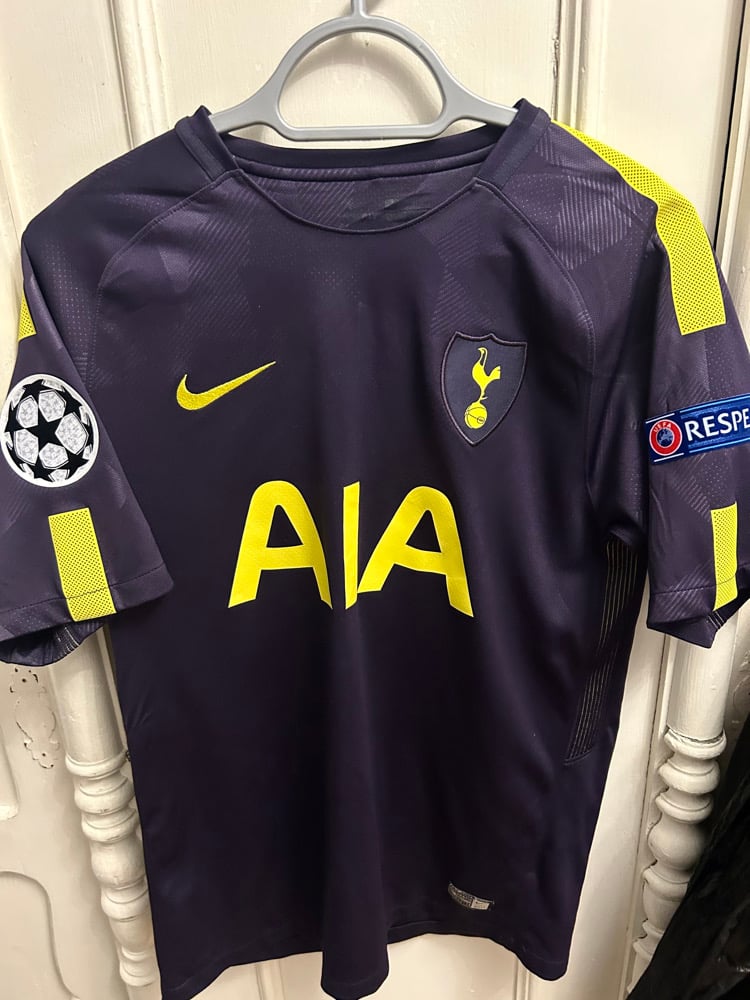 Image of Tottenham Hotspur “SON 7” 2017/18 Third Shirt + UCL patches (M)