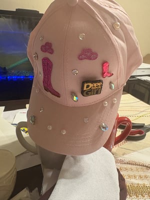 Image of Pinky cap