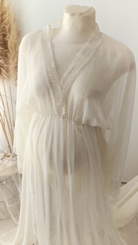 Image 3 of Maternity Photoshoot dress Eliana | size M | cream chiffon