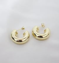 Image 1 of Chunky Statement Hoop 