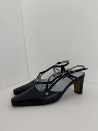 Image 1 of Vintage leather heels // 40