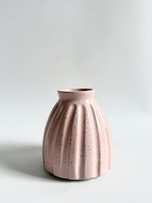 Image of Pink vase 6