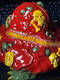 Image 4 of MUSH MUSH HUT “Rot Gaze“ GITD Sofubi Figure 1/1 collab 