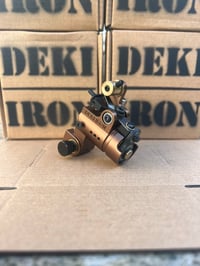 Image 4 of REVERSE V5R BRONZE RCA