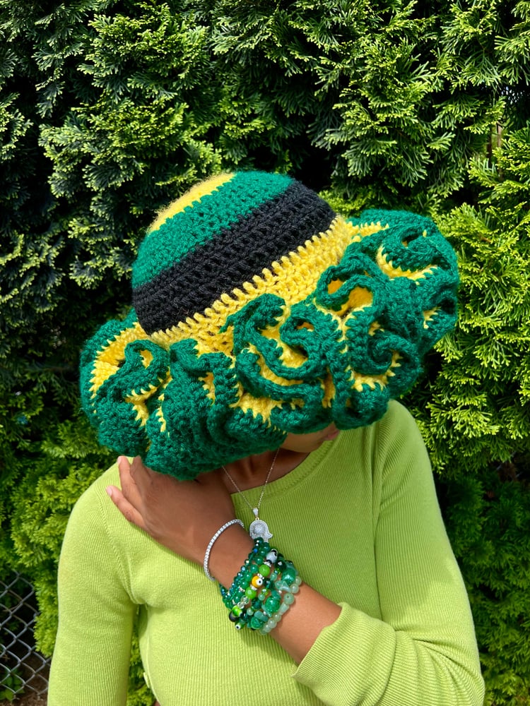 Image of Jamaican Ruffle Hat 🇯🇲💛💚