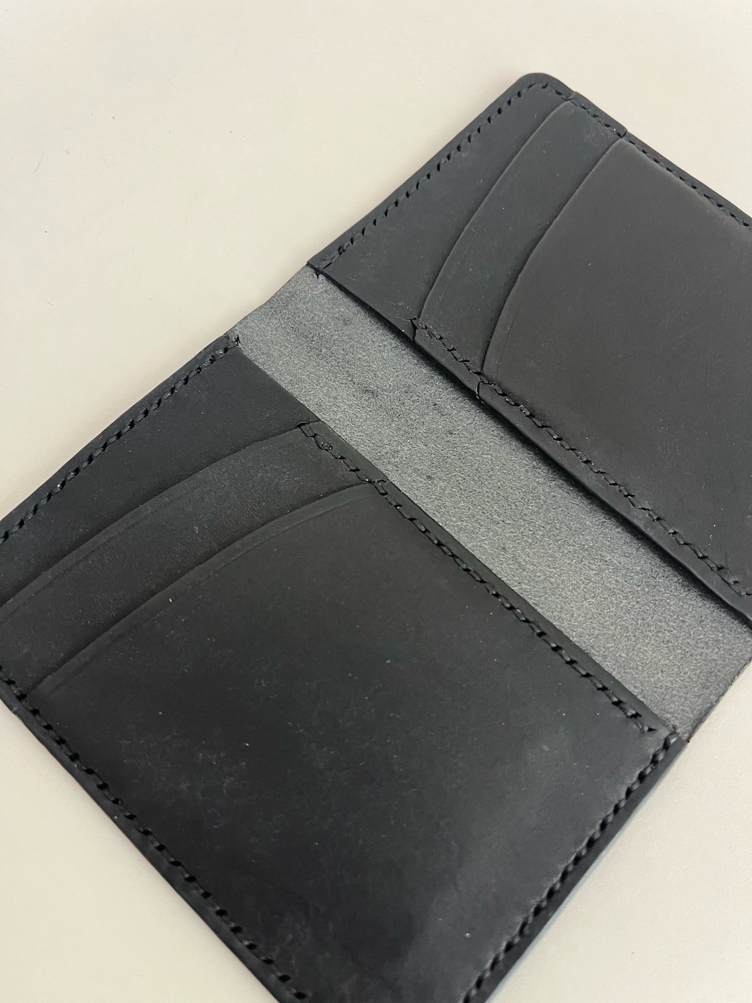 Image of Black Pueblo Vertical Cardholder 