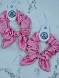 Image 3 of Satin Scrunchies