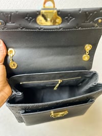 Image 5 of LV Flap Vendor Samples