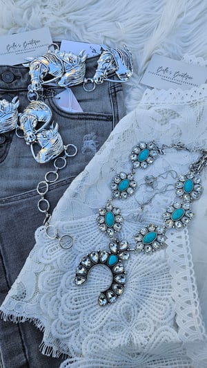 Image of Crystal Western Necklace 