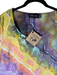 Image 5 of ♻️ UPCYCLED M Woven Top in Muted Euphoria Geode Ice Dye