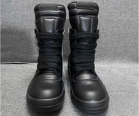 Image 1 of UNISEX BLACK KNIGHT RUNNERS