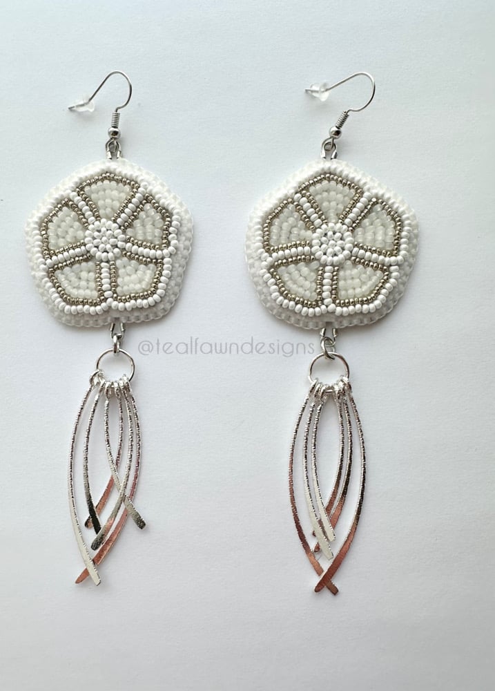 Image of Elegant White & Silver Beaded Floral Earrings 