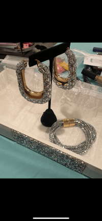 Slver Shine earrings and bracelet 