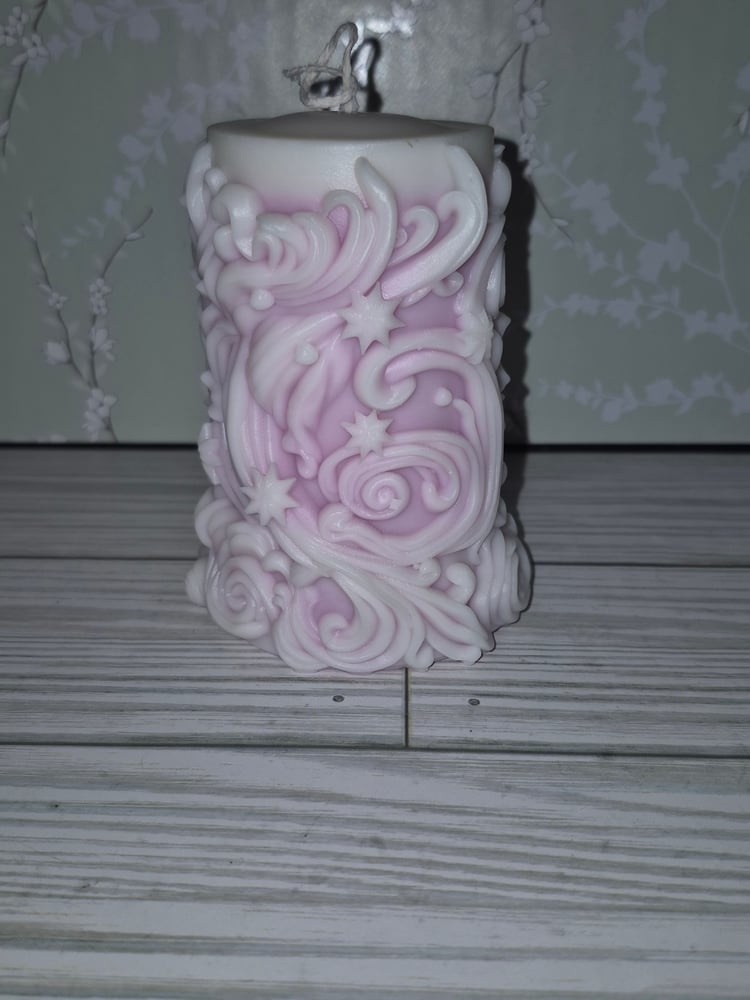 Image of Starburst of Nessy Candle.