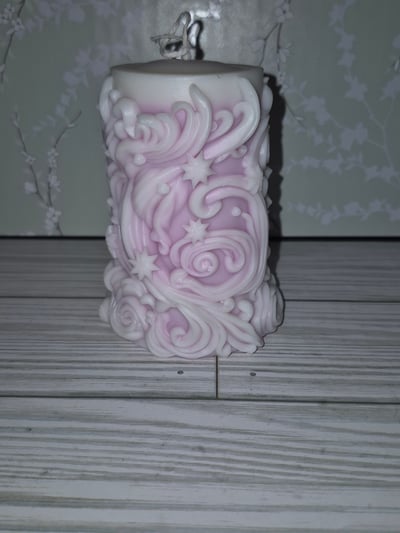 Image of Starburst of Nessy Candle.