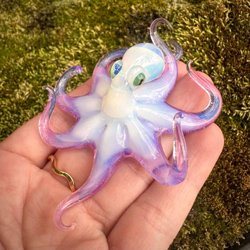 Image of Octopus Sculpture 