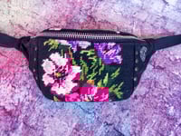 Image 1 of HIP BAG "vintage tapestry with rivets"
