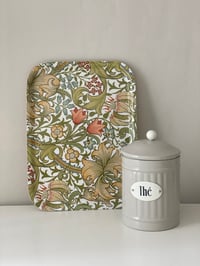 Image 5 of Plateau William Morris