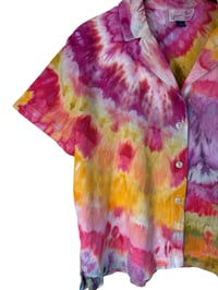 Image 2 of ♻️ UPCYCLED S Linen Blend Resort Shirt in Bright Agate Ice Dye