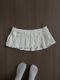 white mini skirt (sz large)