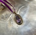 Superbe pendentif en or massif (bas titre) et grande améthyste, début 1900!