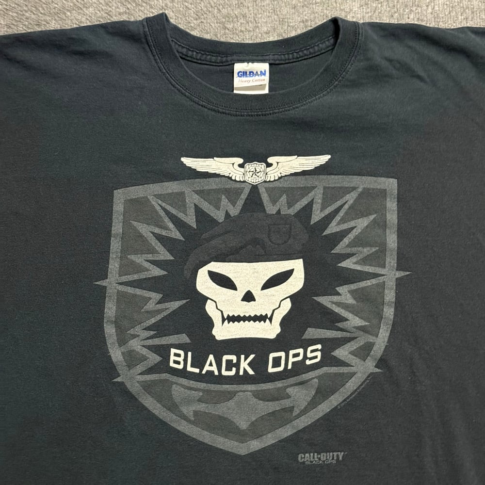 Image of 2000s Call of Duty Black Ops Promo Graphic Tee (XL)