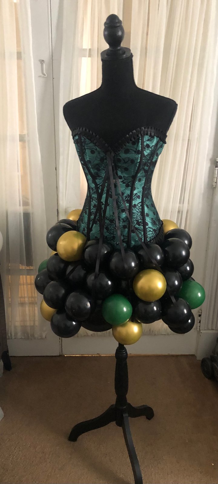 Balloon dress