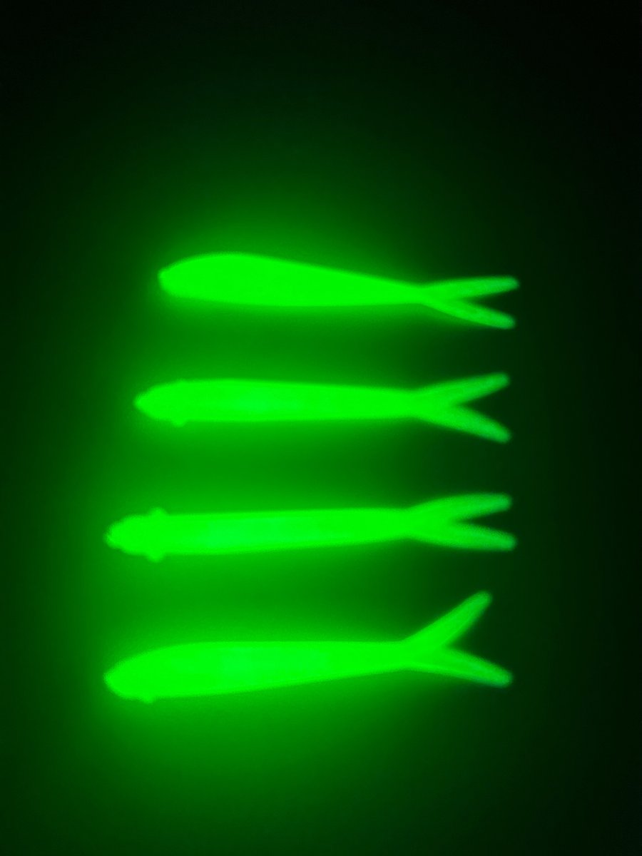 Glow Green Minnow 7 pcs (Premium)