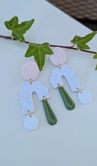 Image 2 of Speckled Pottery Arches