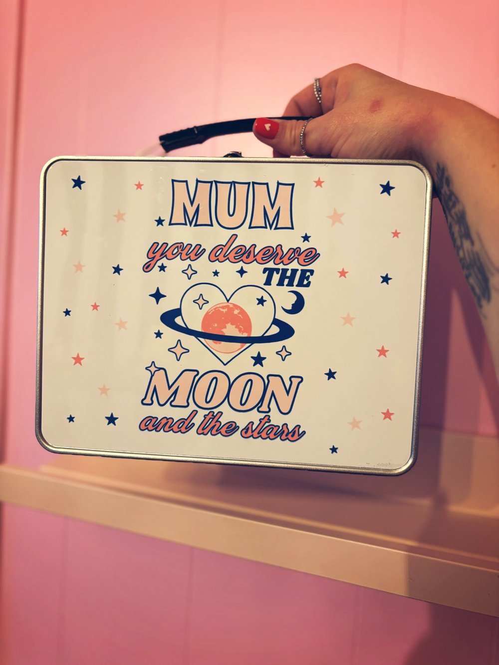 Image of Metal lunch boxes