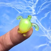 Image 1 of MINIATURE SEA TURTLE PENDANT 4