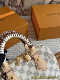 Image 5 of ĻV New Speedy