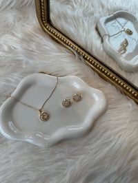 Image 2 of Bows K  set