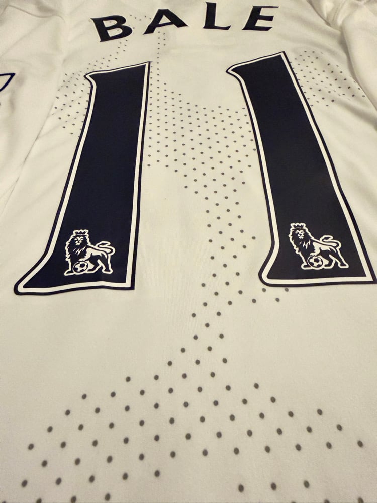 Image of Tottenham Hotspur “BALE 11” 2012/13 Home Long Sleeve Shirt + patches (XXL)
