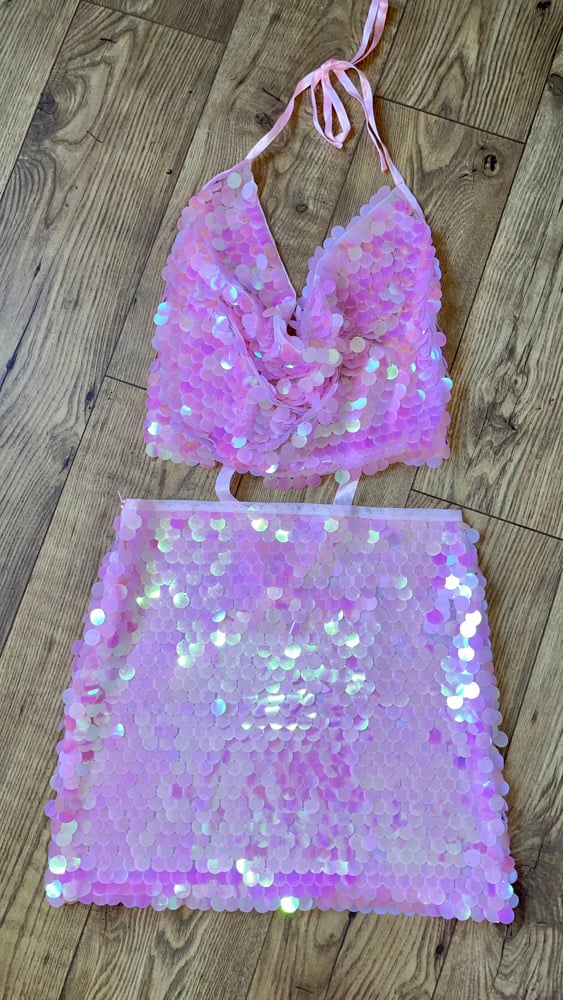 Heavily embellished Disc sequin Pink mini mesh Skirt