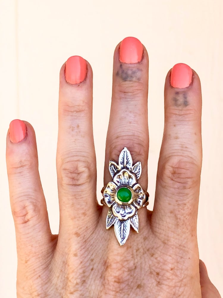 CHRYSOPRASE FLOWER / Size 6.5 Image 2