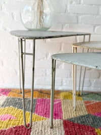 Image 2 of Tables en zinc