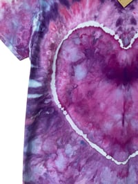 Image 5 of ♻️ UPCYCLED S Unisex Heart Tee in Pinkish Purple Ice Dye