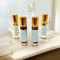 Image 4 of Dry Perfume Oil