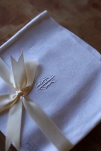 Image 3 of 2 französische Servietten, Monogram  I O 