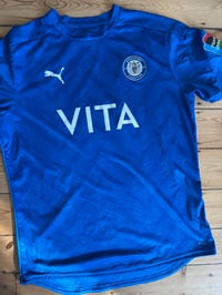 Replica 2021/22 Puma home shirt BNWT